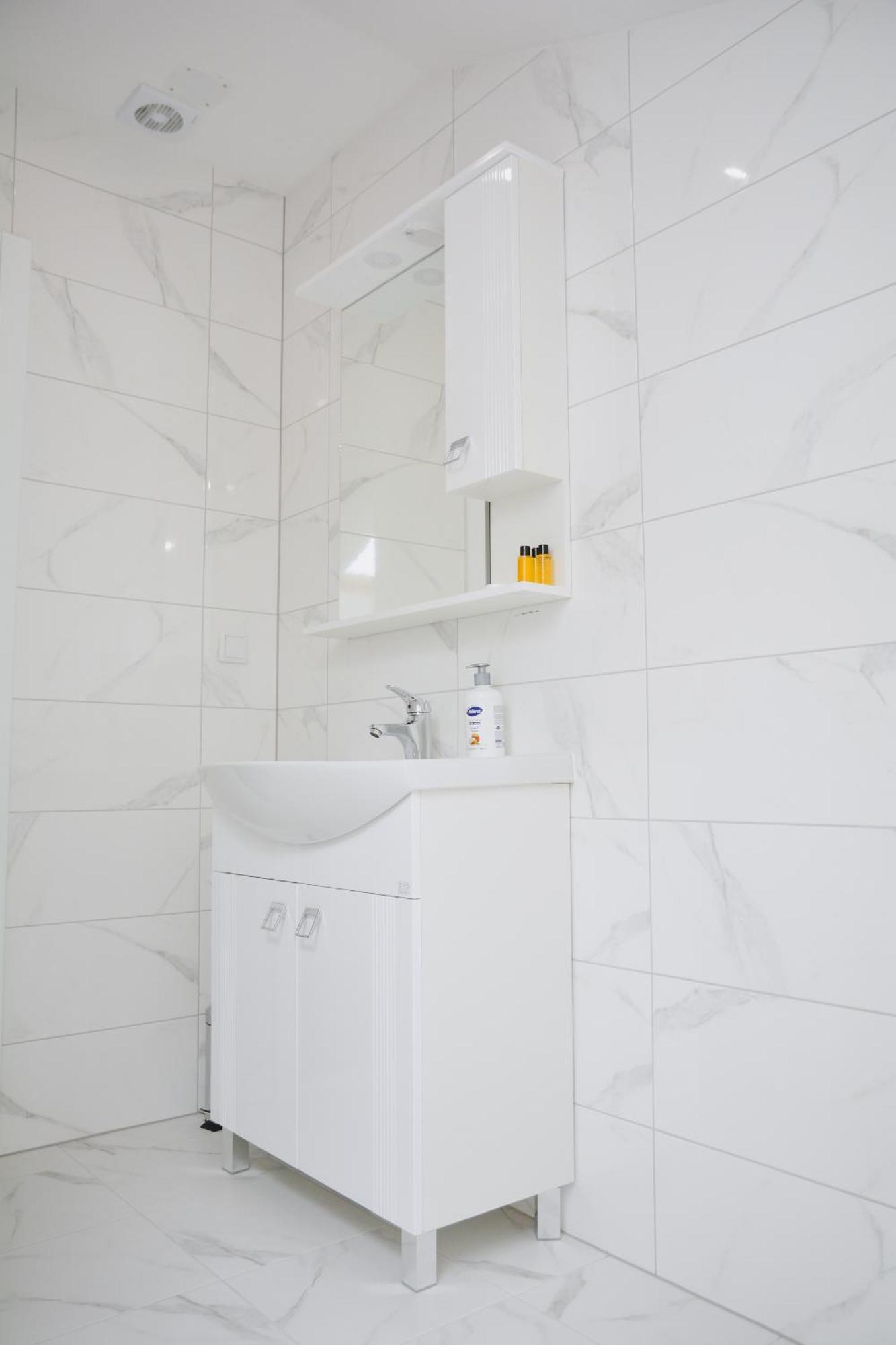 Hotel Divanhana Брчко Экстерьер фото