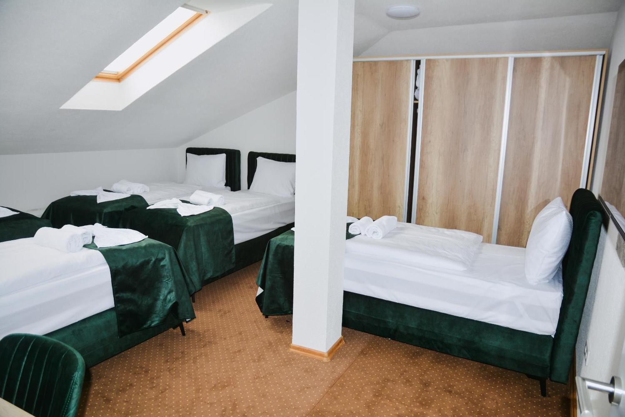 Hotel Divanhana Брчко Экстерьер фото