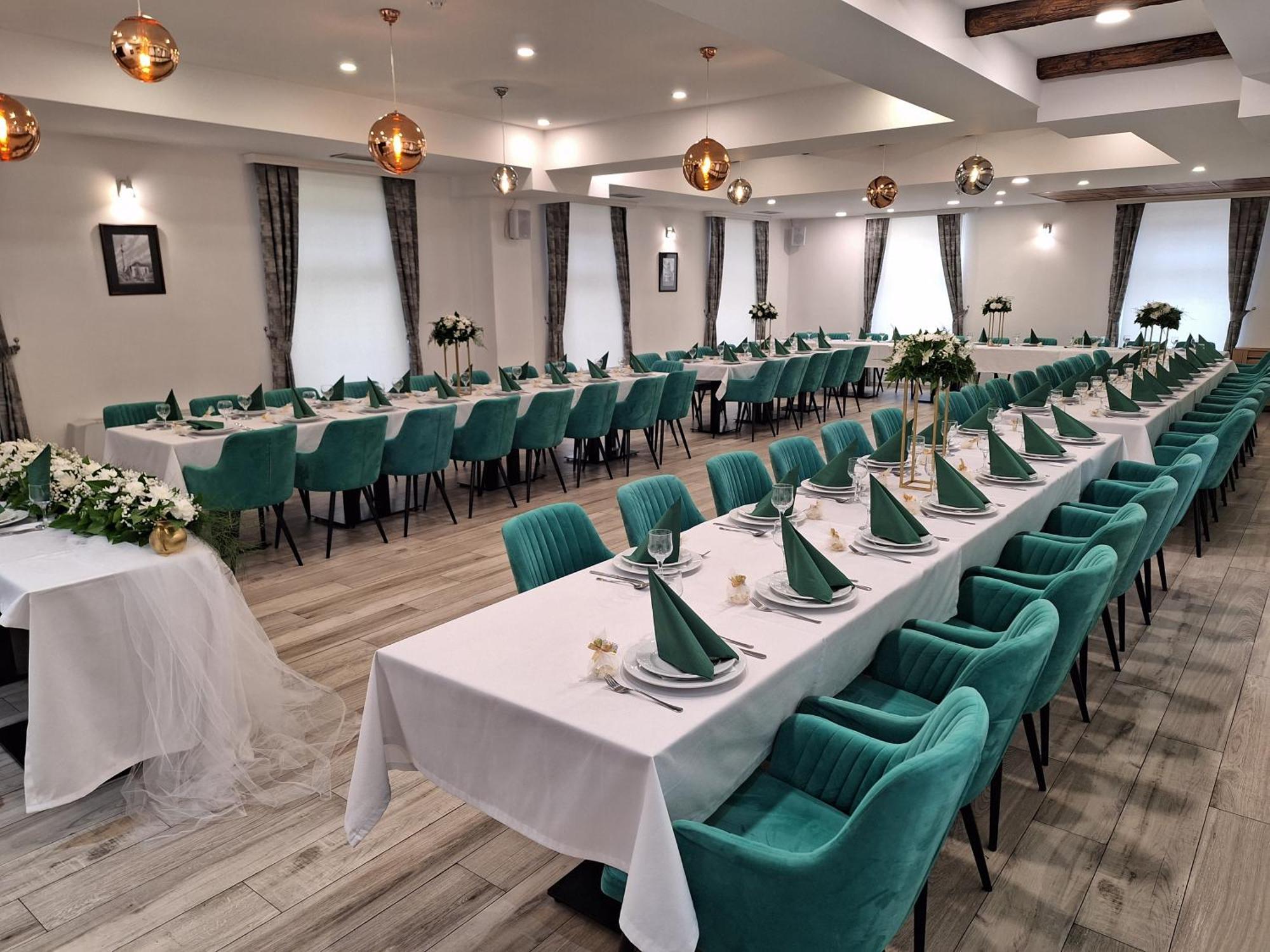 Hotel Divanhana Брчко Экстерьер фото
